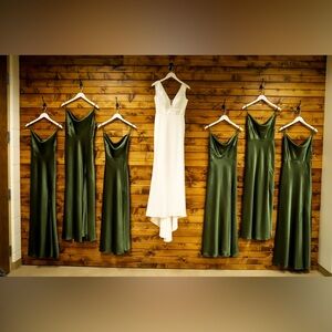 Elegant Green and White Women's Dress